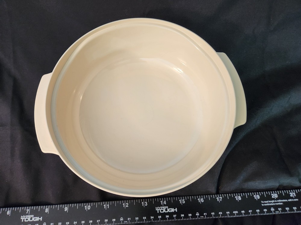 Tupperware 1 3/4 Qt Microwave Cookware Stackable Round Almond 2210A-1 Replacemen