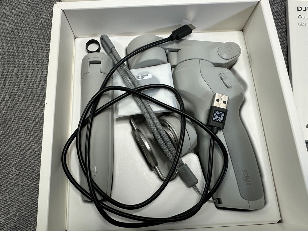DJI OM 4 - Handheld 3-Axis Smartphone Gimbal Stabilizer with Grip, Tripod EUC