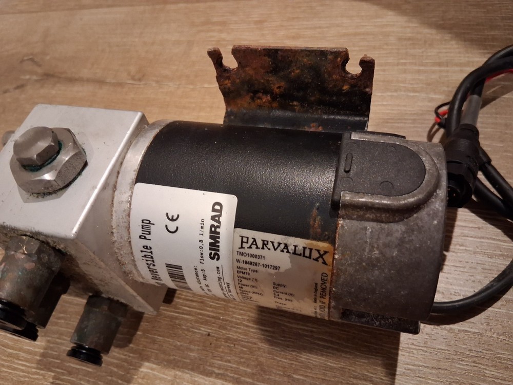 Simrad RPU80 Autopilot Pump