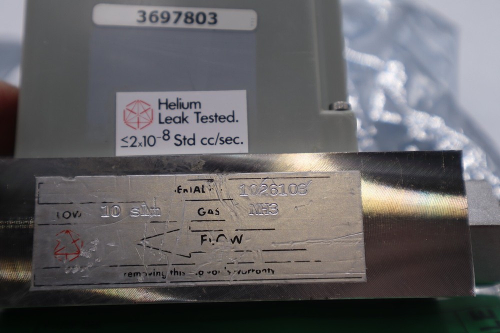 Mass Flow Controller Model AFC-261 Advanced Semiconductor Materials #K-1879