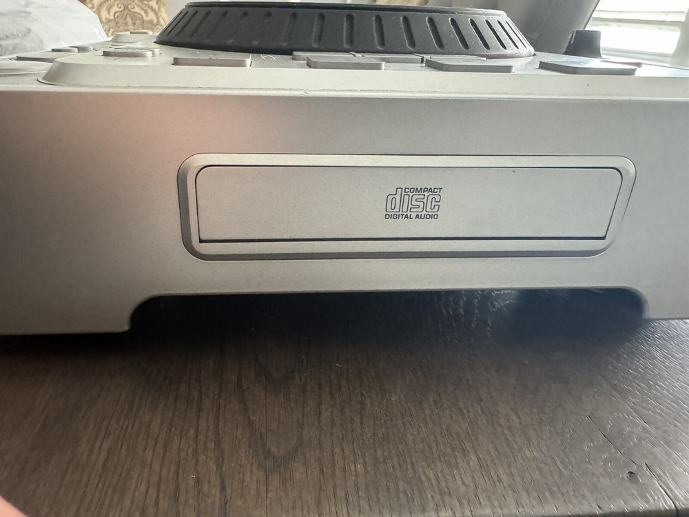 Stanton C.303 CD Turntable Mixer