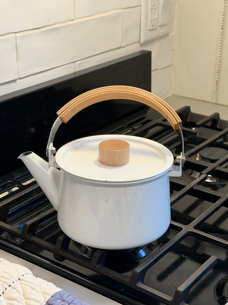 Kaico Kettle in White