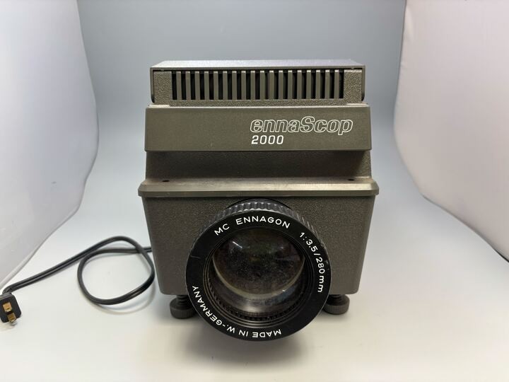 ennaScop 2000 Opaque Print Projector Type: 8007.02