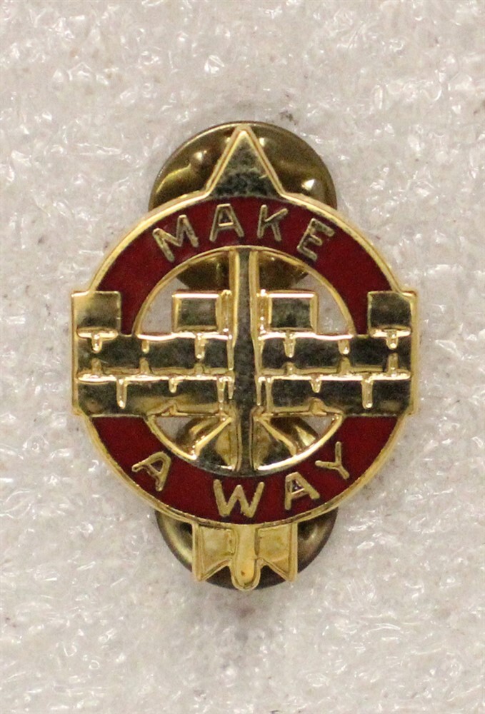 U.S. Army DI Pin: 524th Support Battalion - c/b, Meyer 22M
