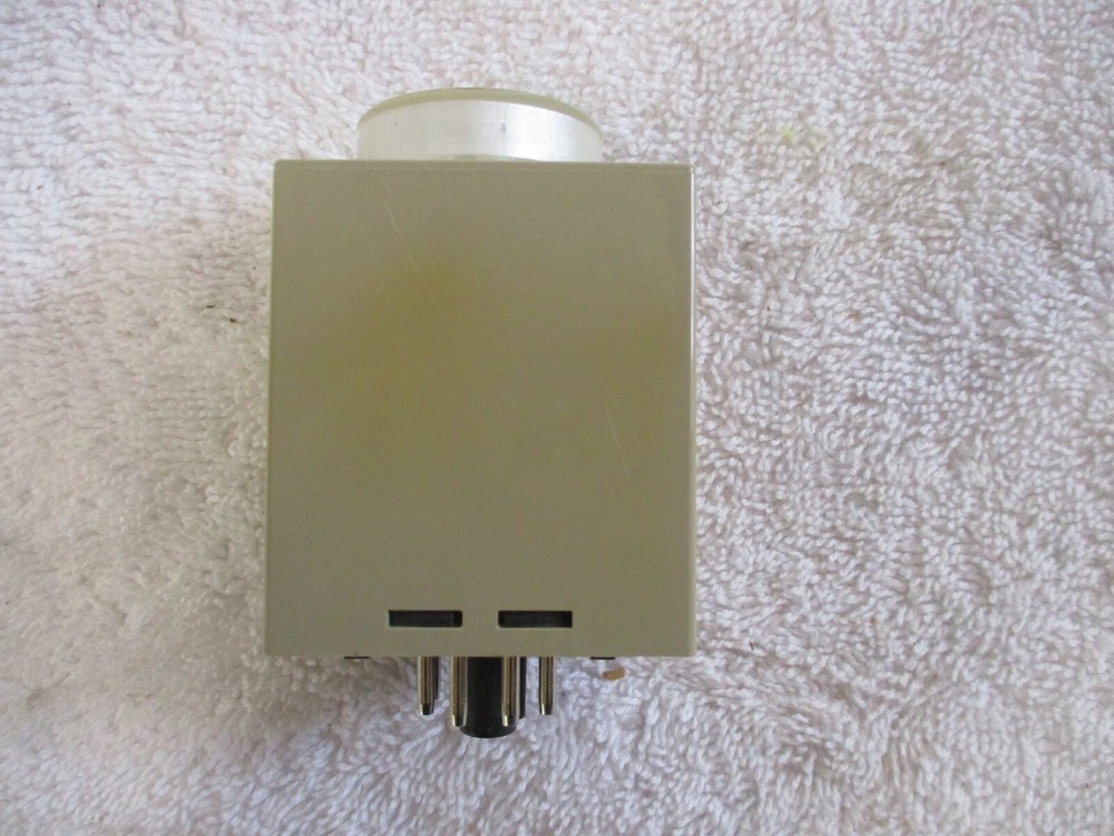 Omron Timer H3M Ser B Lot of 2