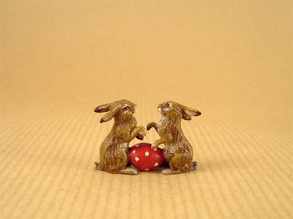 Vienna Bronze Tiny Sitting Pair of Rabbits with EGG Brass Bermann Easter Bunny