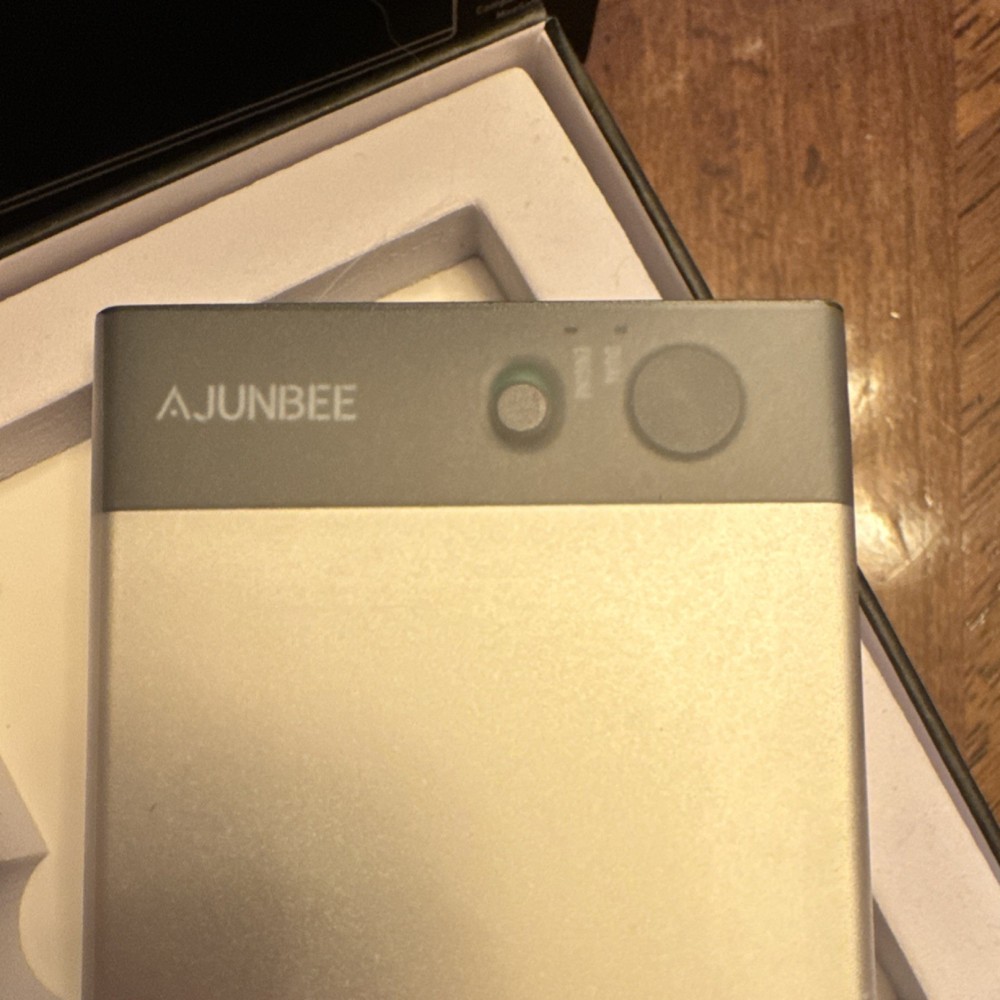AJUNBEE AI Speech Processor Voice Recorder 64GB Bluetooth MagSafe