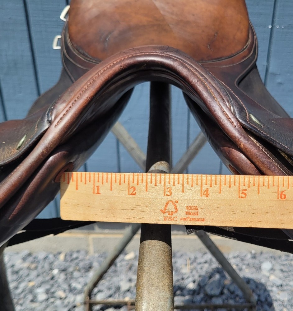 Whippy 17.5" Close Contact Saddle