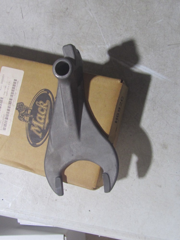 NEW GENUINE OEM MACK SHIFT FORK 575KB3303C