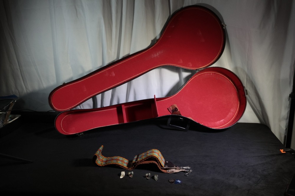 Harmony 5 String Banjo with carrying case