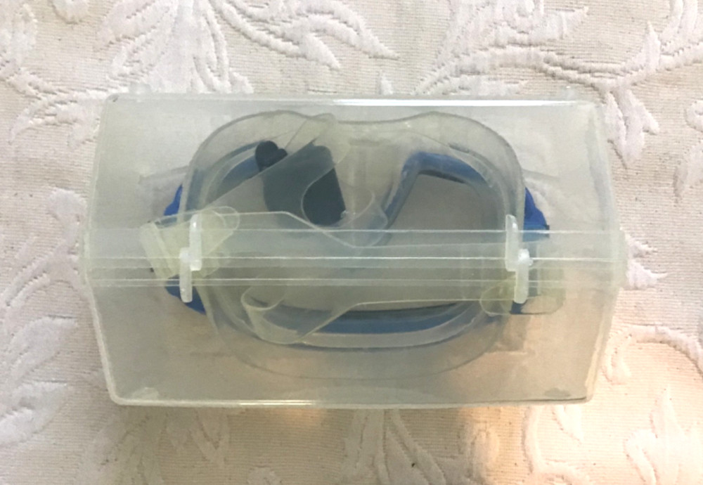 Mares Tempra Scuba Diving Goggles In Case