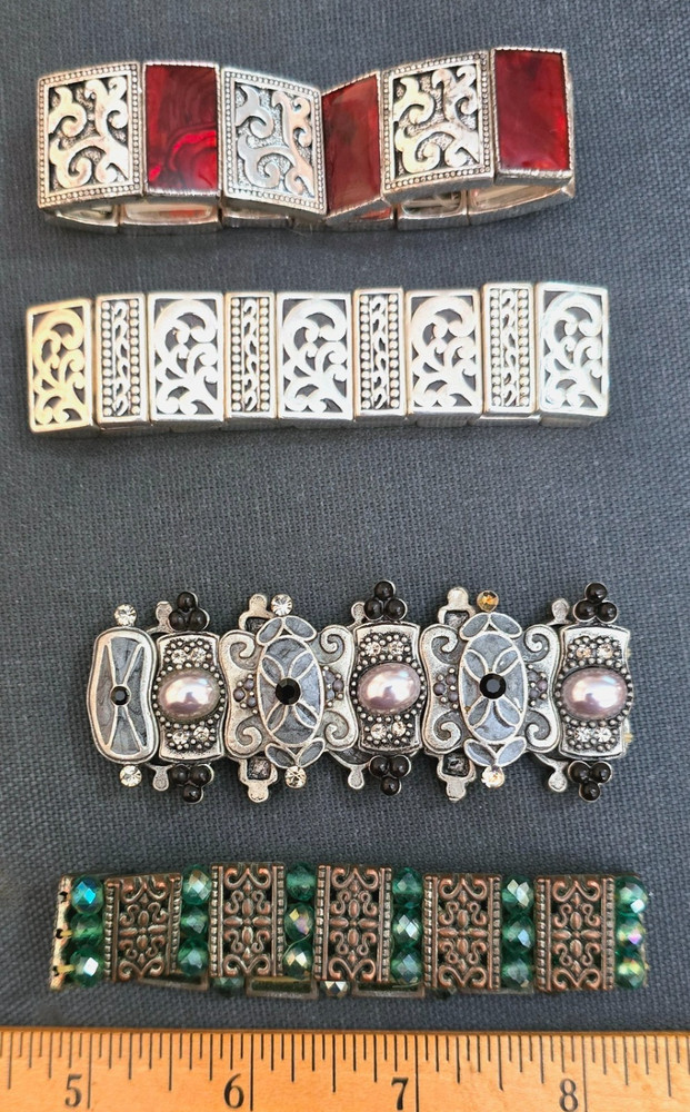 Stylish 4pc Lot Stretch Bracelets