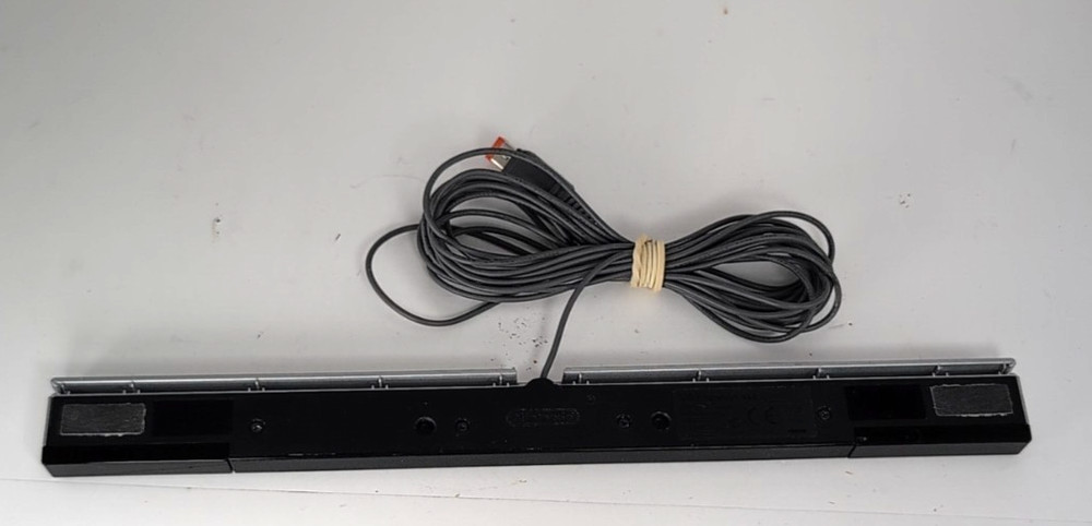 Nintendo Wii/Wii U Sensor Bar IR Wired Remote Motion Controller OEM