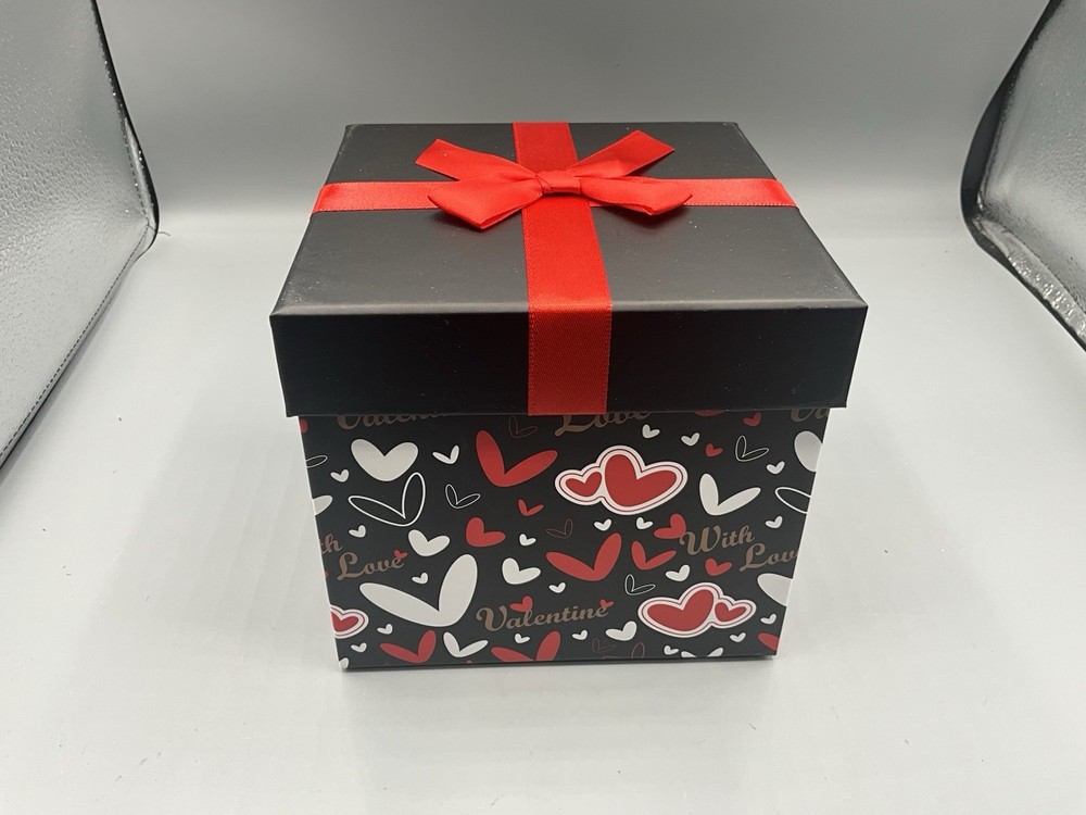4 Pcs Valentines Nesting Gift Boxes with Lids Holiday Gift Boxes Assorted Siz...