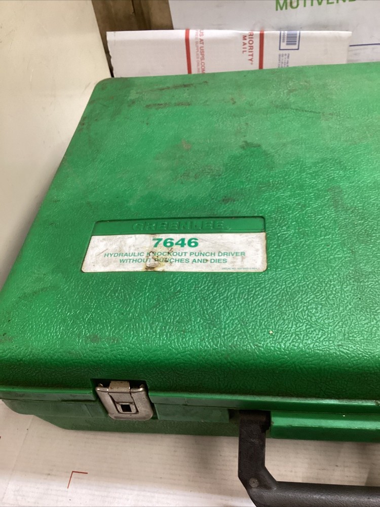 Empty Case GREENLEE 7306 1/2" - 2" HYDRUALIC KNOCKOUT SET *Case Only* ED4U