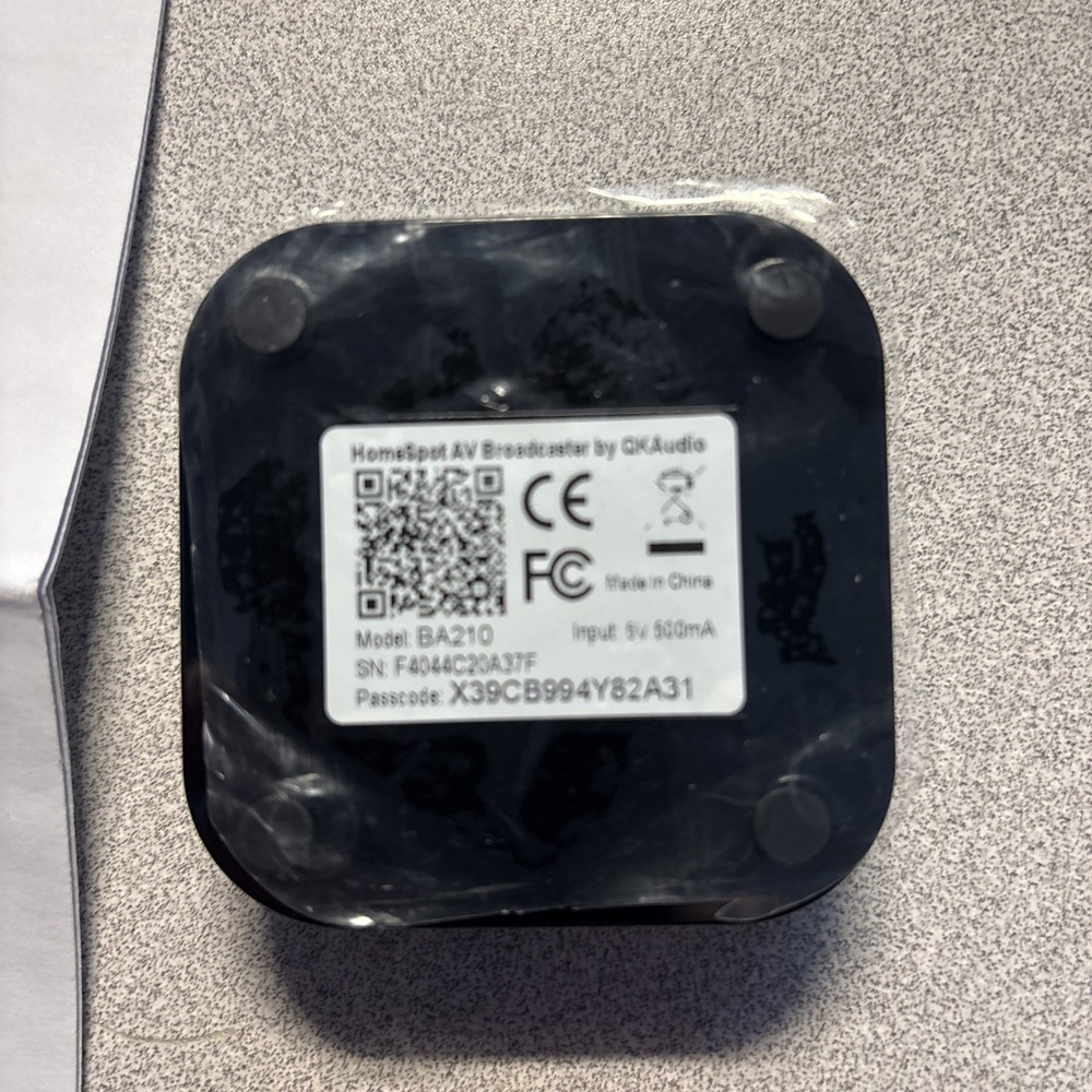 HomeSpot Bluetooth Transmitter AV Broadcaster BA210 v2 W/cables