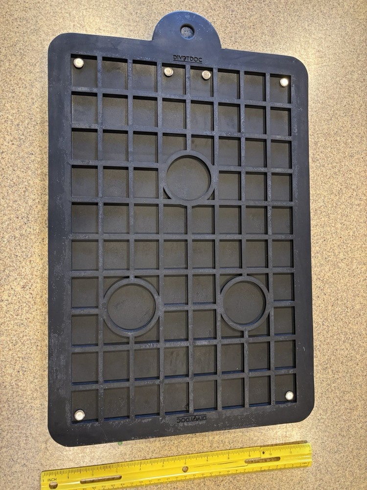 NEW IN BOX Golf DIVOTDOC Swing Training Mat, Hitting Mat with Path Feedback NEW