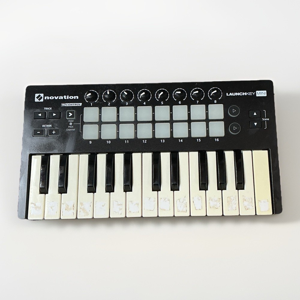 Novation Launchkey Mini MK2 USB MIDI Keyboard Controller