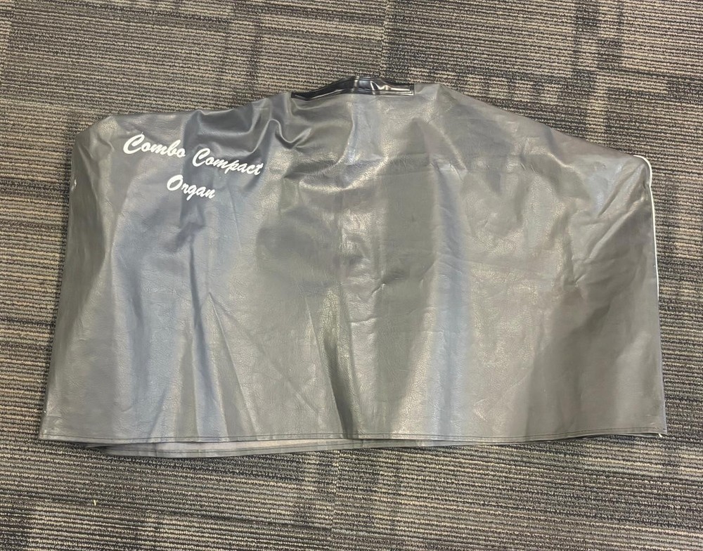 Vintage Farfisa Combo Compact 61-Key Organ CC 23 Compact