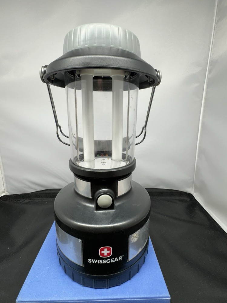 Swissgear  Lantern Nice Condition