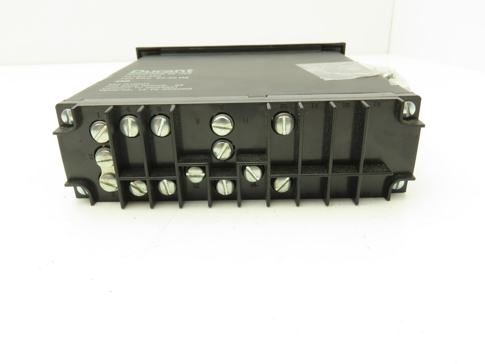 Eaton Durant 55120-450 Solid State 120 Digital Totalizer Counter 8-Digit 120V