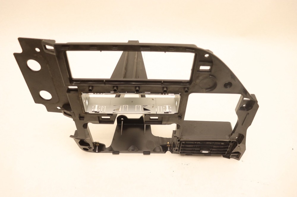 2018-2023 PETERBILT 579 DASH DASHBOARD PANEL BRACKET S77-6004 OEM