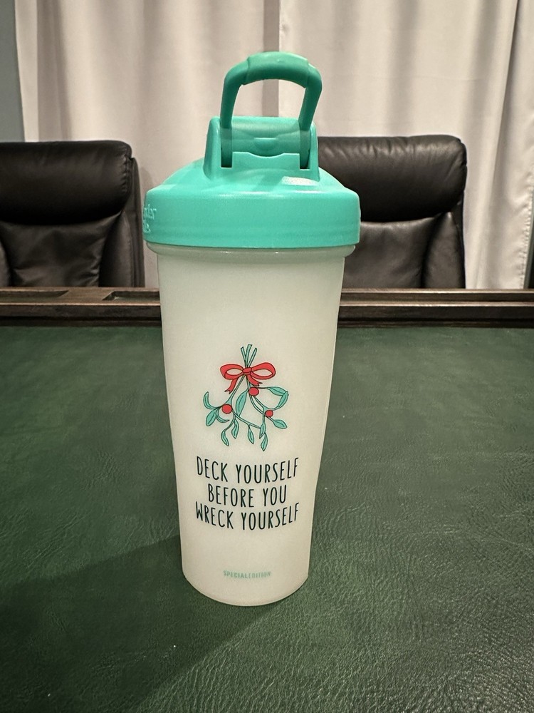 BlenderBottle Classic – 28 oz – "Deck Yourself Christmas" – Authentic Shaker