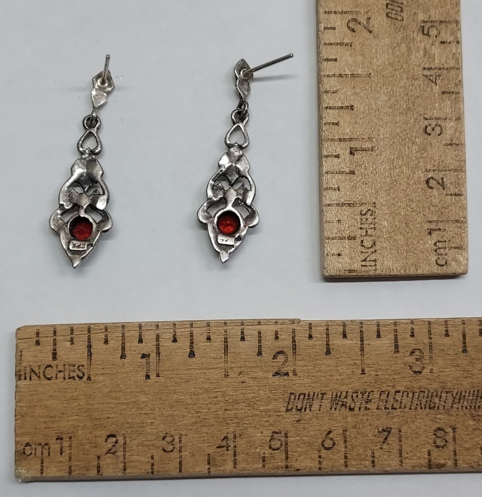 RED setting - 925 - pierced EARRINGS - listing #7767