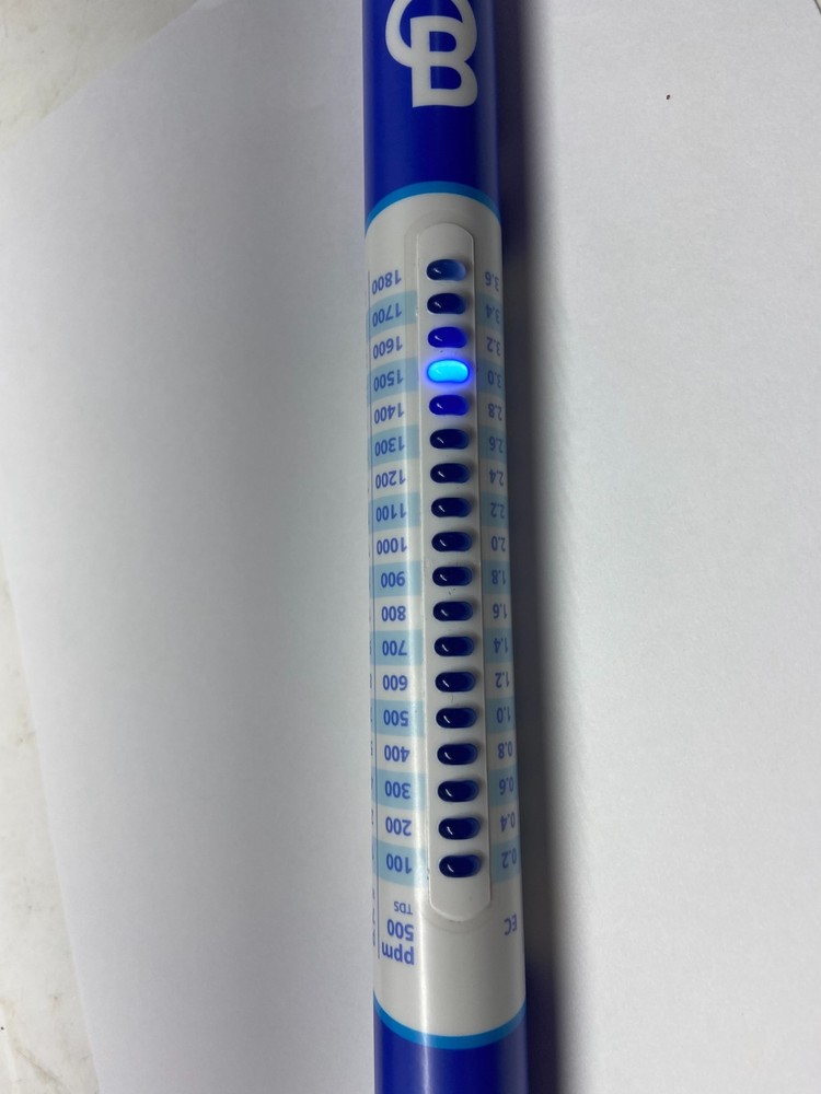Bluelab Truncheon Nutrient Meter- Untested, Lights Up