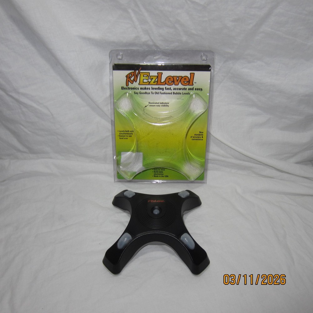 RV EZLevel Electronic Illuminated Leveling Device 20601 Tested and Works