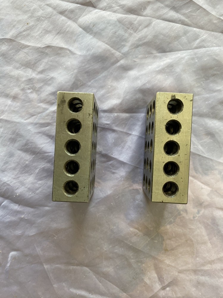 VINTAGE PAIR OF PRECISION MADE 1 2 3 BLOCKS - BOTH HAVE THE SAME HOLE PATTERNS