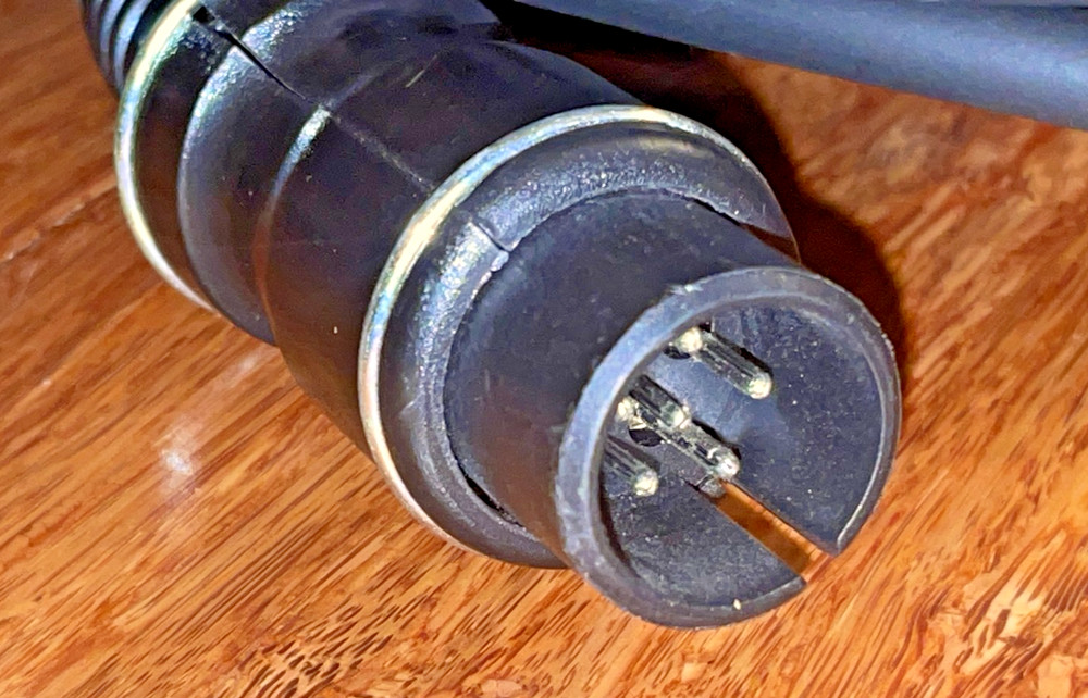 Novatron 2100C Flash Strobe Studio Light for Still Photography 6 Pin