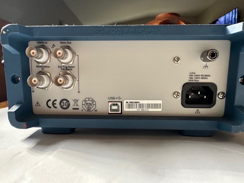 BK PRECISION 4052 5MHz FUNCTION / ARBITRARY WAVEFORM GENERATOR T8-E8