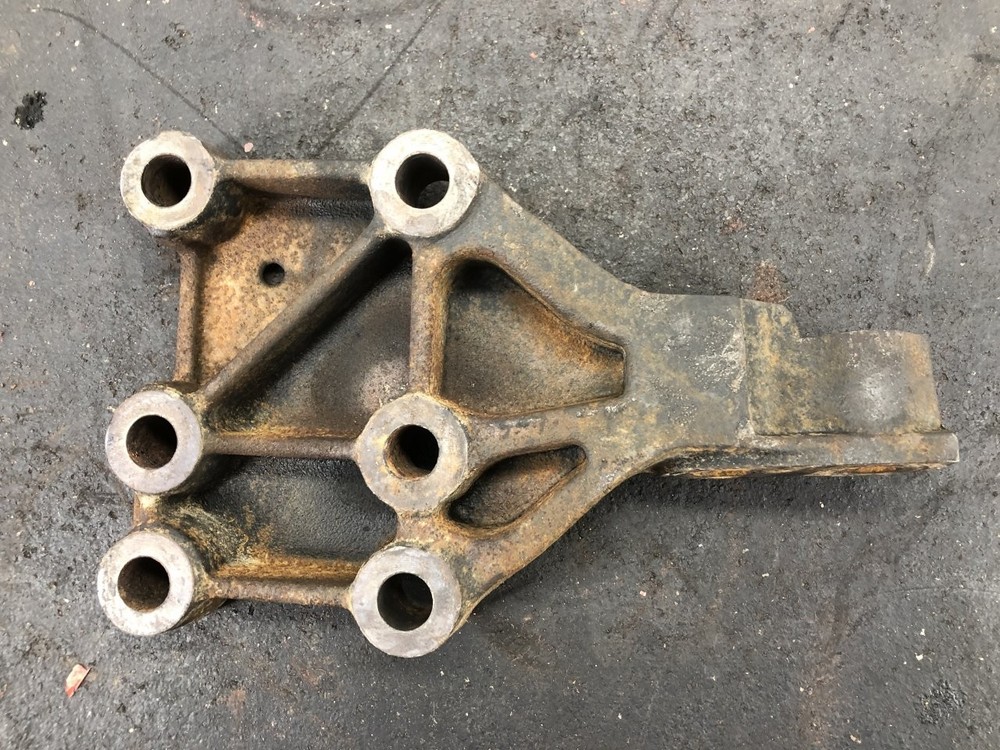 Cummins ISX Engine Mount - Used | P/N 20740770