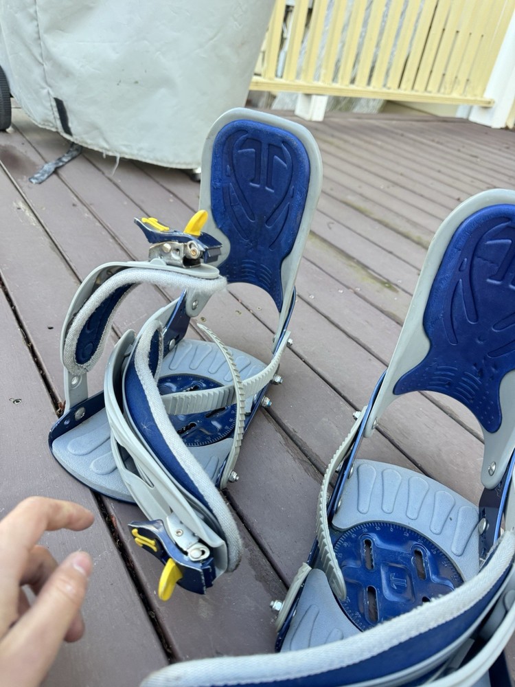 technine snowboard bindings
