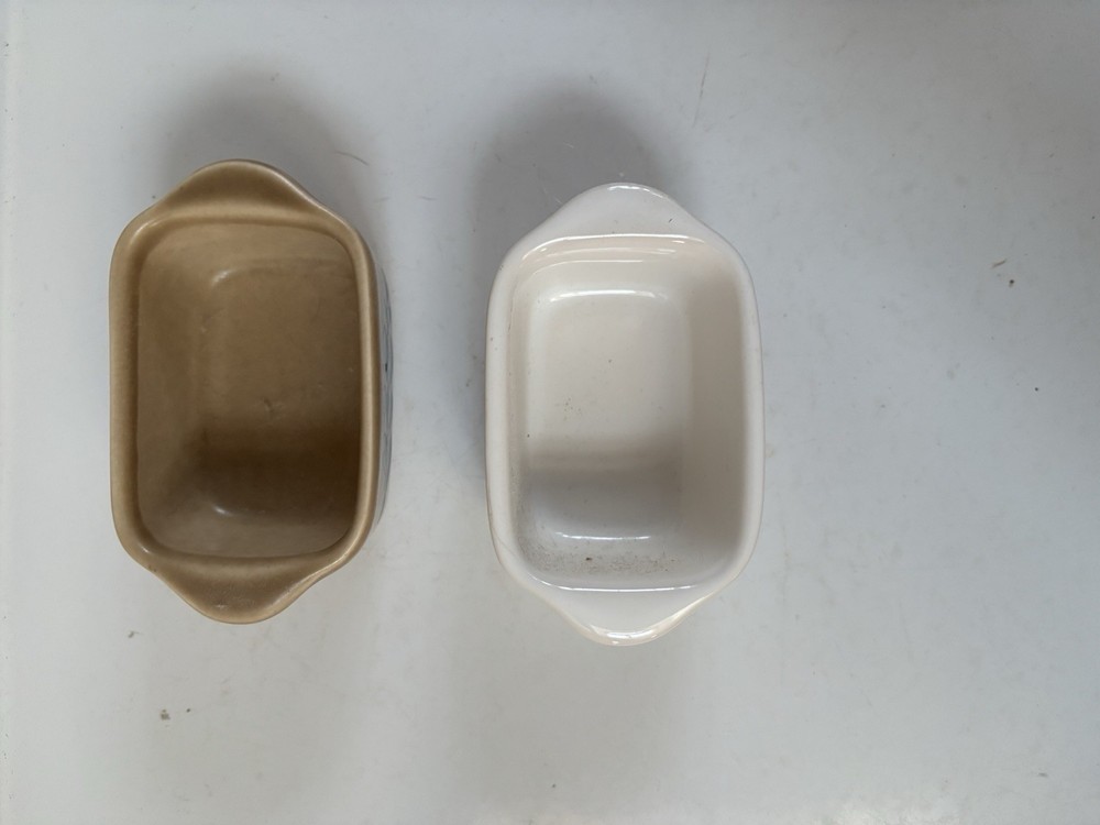Pfaltzgraff Pottery Creamer, Sugar Packet Holders 2