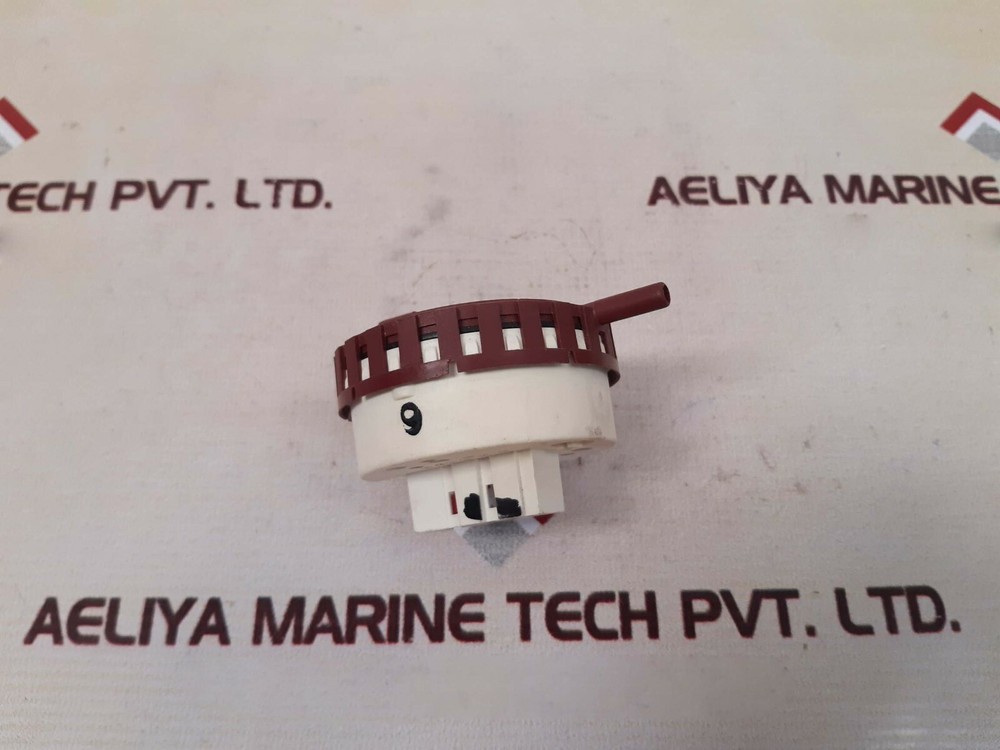 7334830 Pressure Switch