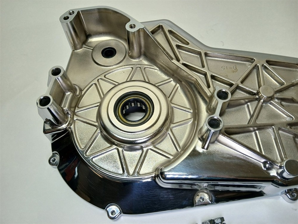 Harley-Davidson 2003 Softail Deuce Inner Primary Cover Chrome 60620-94B