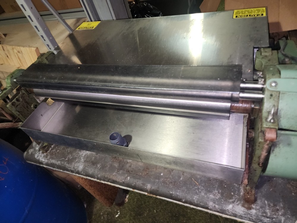 Potdevin NTZ27 Cold Gluer