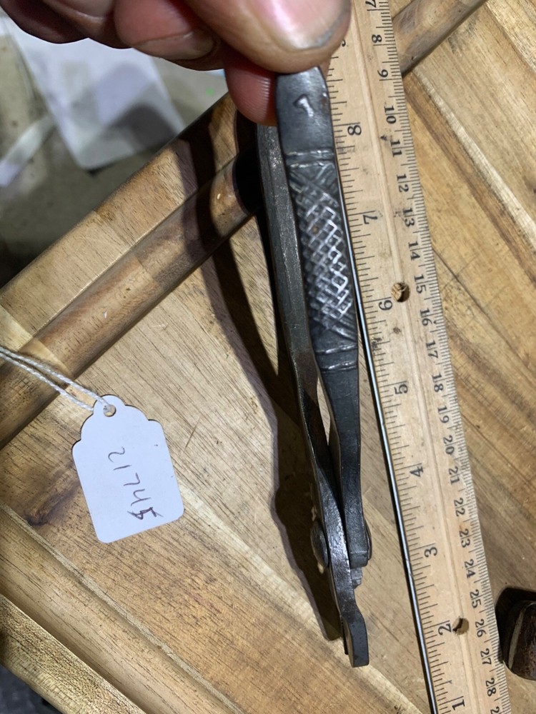 Vintage UNKNOWN pliers (21745)