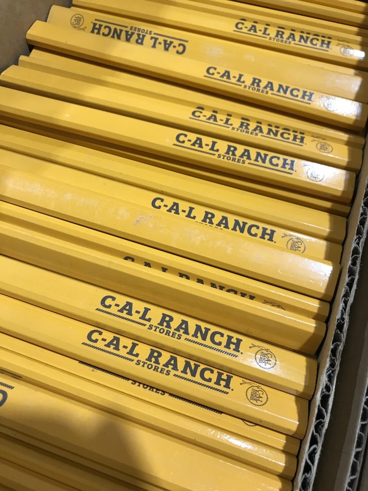 pack of 12 Carpenter / construcation pencil