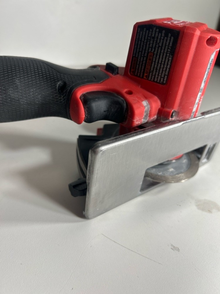 MILWAUKEE TOOLS 2522-20 (P17028061)
