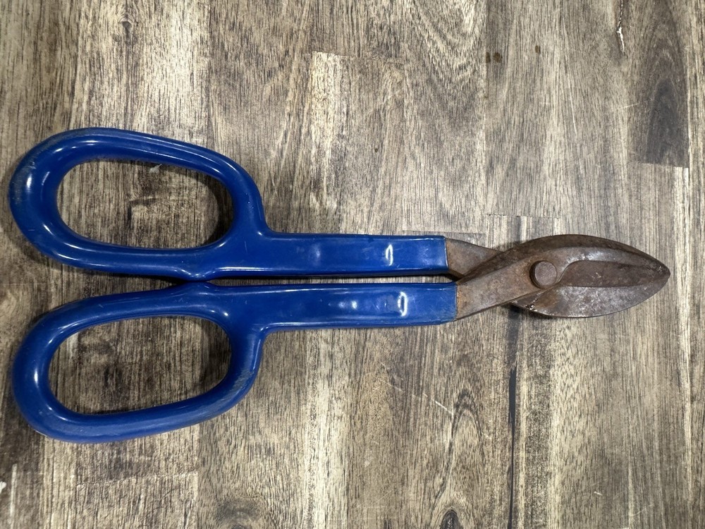 2 Wiss Tin Snips