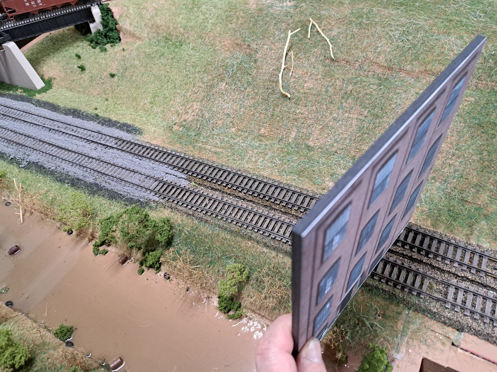 TRACKSIDEFLATS #248 N scale MPK Cold storage