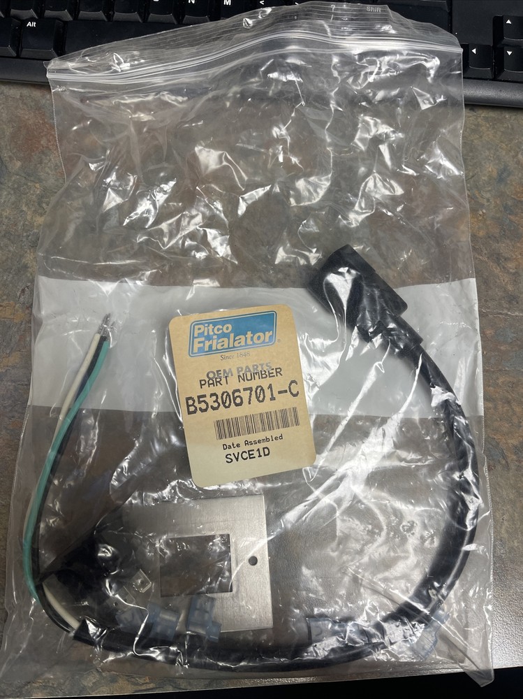 Pitco B5306701-C cord and plug