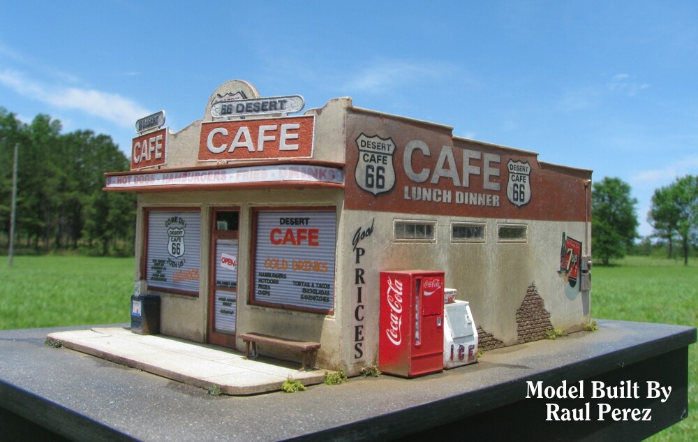 HO Scale Route 66 Series: DESERT CAFE Kit (2017)