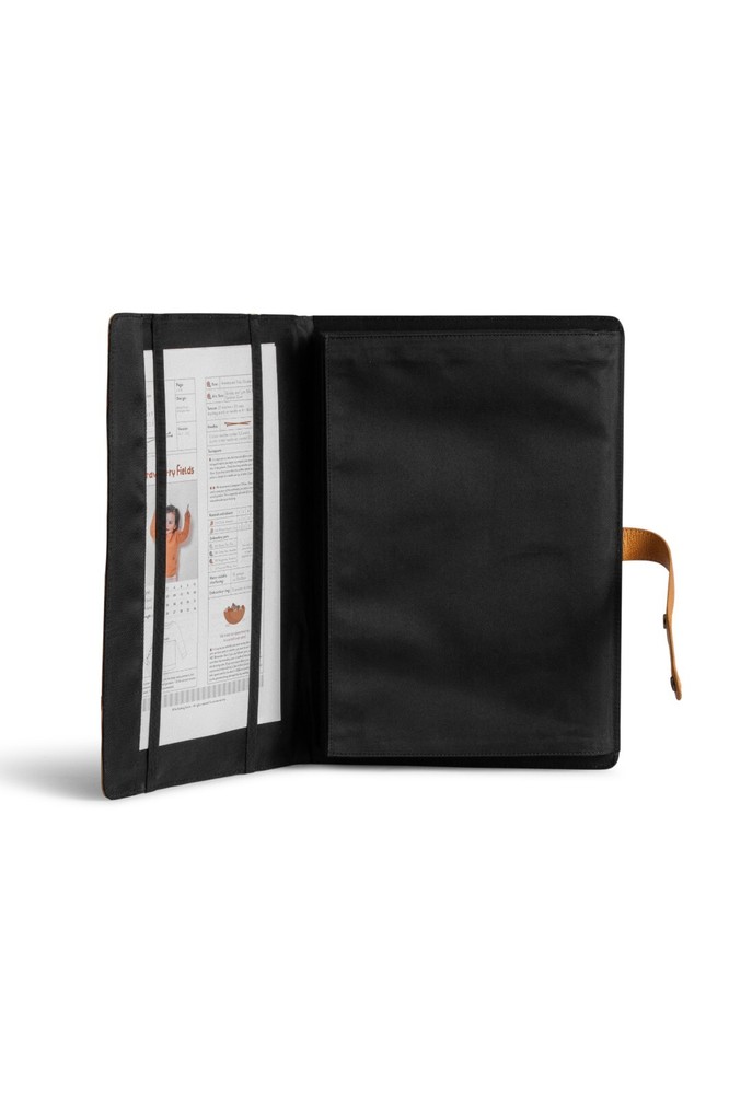 MUUD Fiola Project folder, file folder, pattern holder