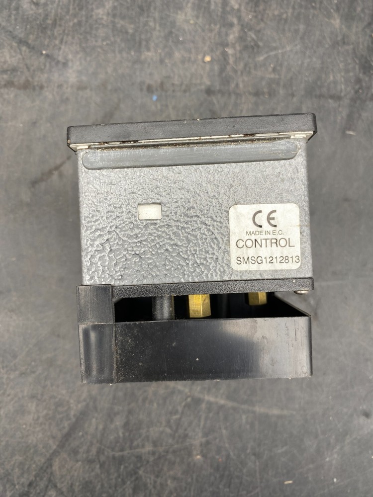 SOCOMEC Voltmeter 0-500 V