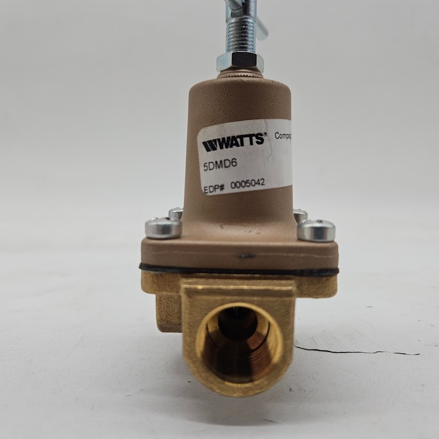 WATTS 1/2 in. FNPT x FNPT Brass Water Pressure Regulator – 3 to 50 PSI, 140°F Ma