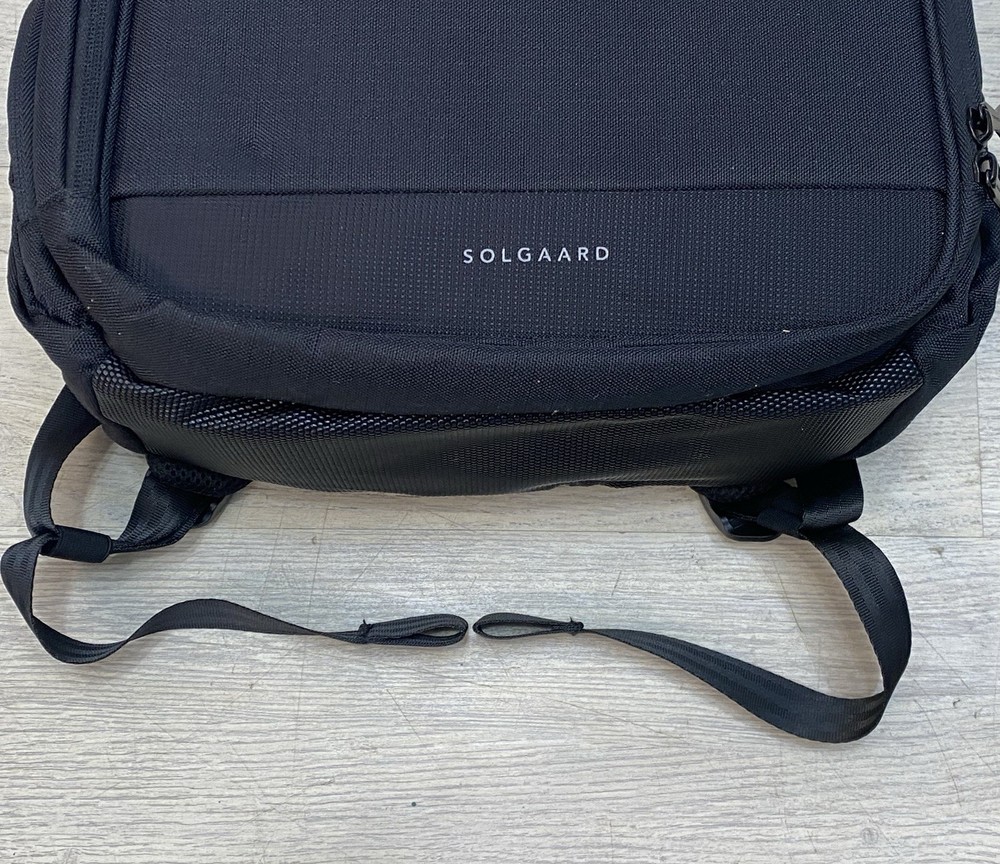 Solgaard Lifepack Black Backpack With Solarbank Excellent Condition